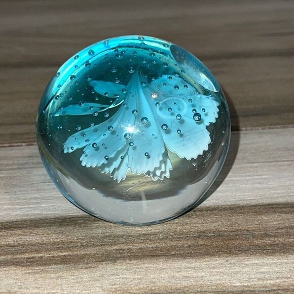 Handcraft GlassWhite Bubble Glass Paperweight - Picture 5 of 7